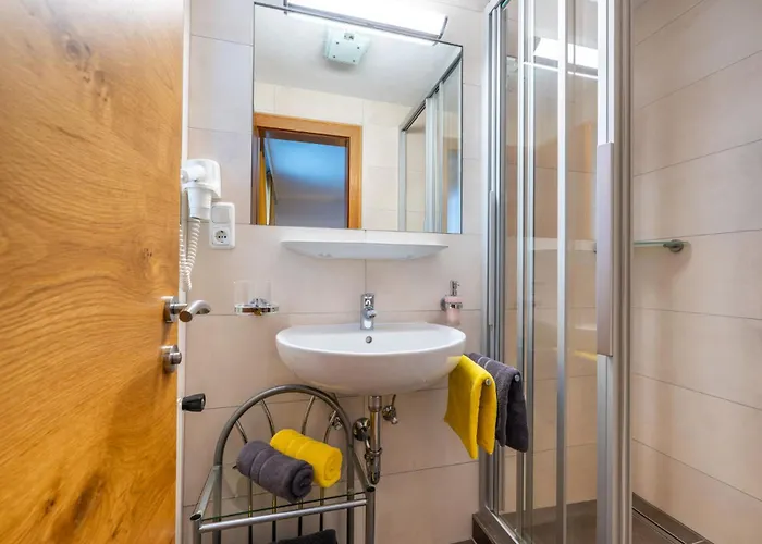 公寓 La Mezza Luna *