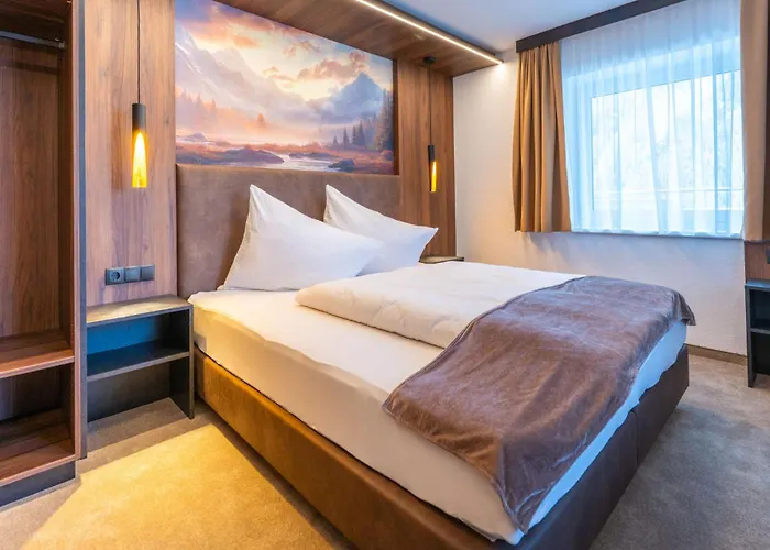 公寓 La Mezza Luna *