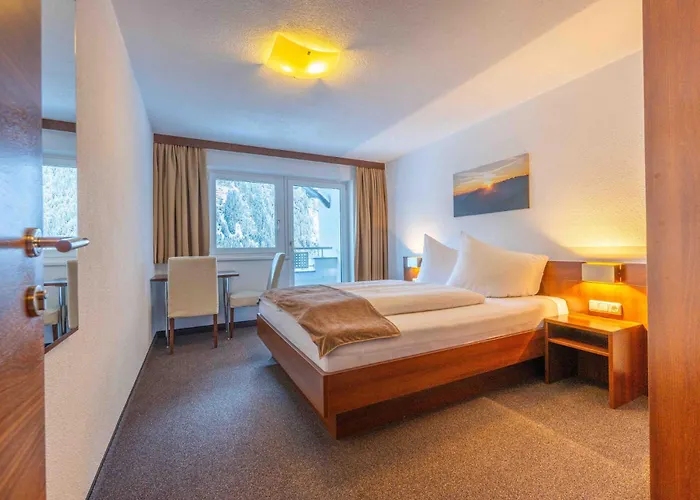 La Mezza Luna 公寓