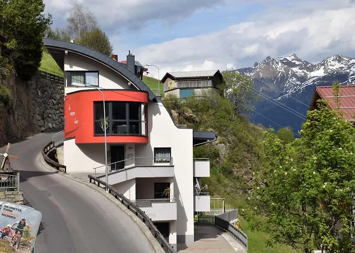 Apartment La Mezza Luna *