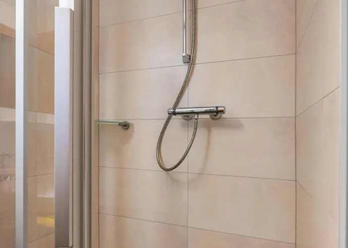 La Mezza Luna Apartment *