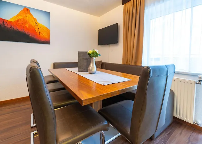 Apartment La Mezza Luna