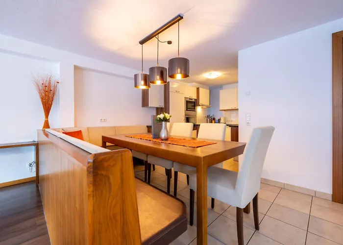 La Mezza Luna Apartment